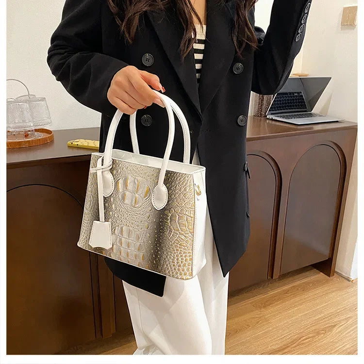 Women's Niche Retro Messenger Bags - European - American Fashion - Style Shoulder Handbags