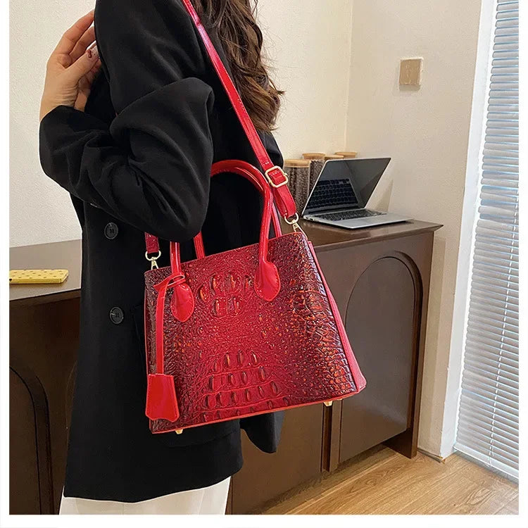 Women's Niche Retro Messenger Bags - European - American Fashion - Style Shoulder Handbags