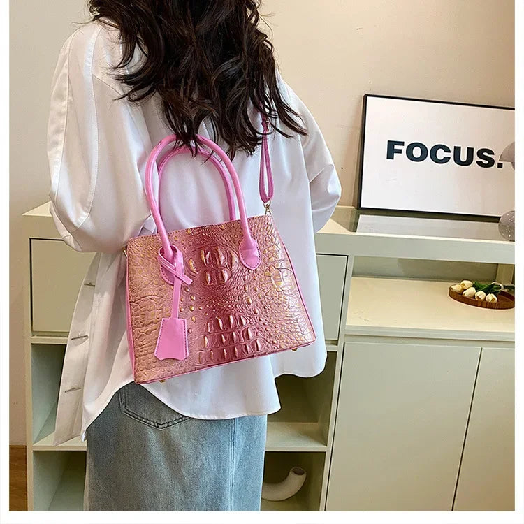 Women's Niche Retro Messenger Bags - European - American Fashion - Style Shoulder Handbags