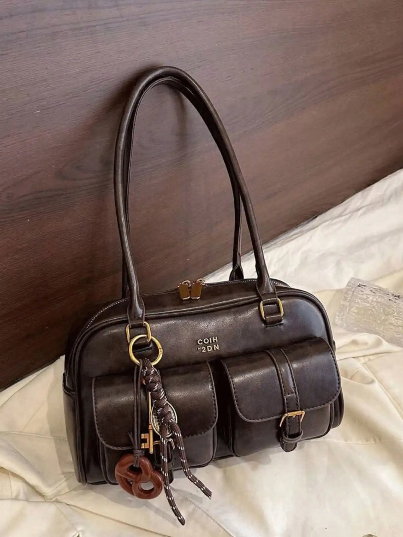 Vintage Brown Tote Bag for Women, Crossbody Shoulder Bag with Metal Buckles & Keychain, Stylish Spacious Daily Purse