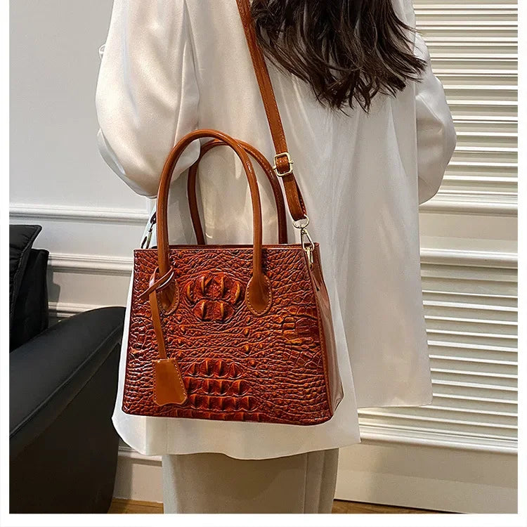 Women's Niche Retro Messenger Bags - European - American Fashion - Style Shoulder Handbags