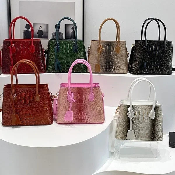 Women's Niche Retro Messenger Bags - European - American Fashion - Style Shoulder Handbags