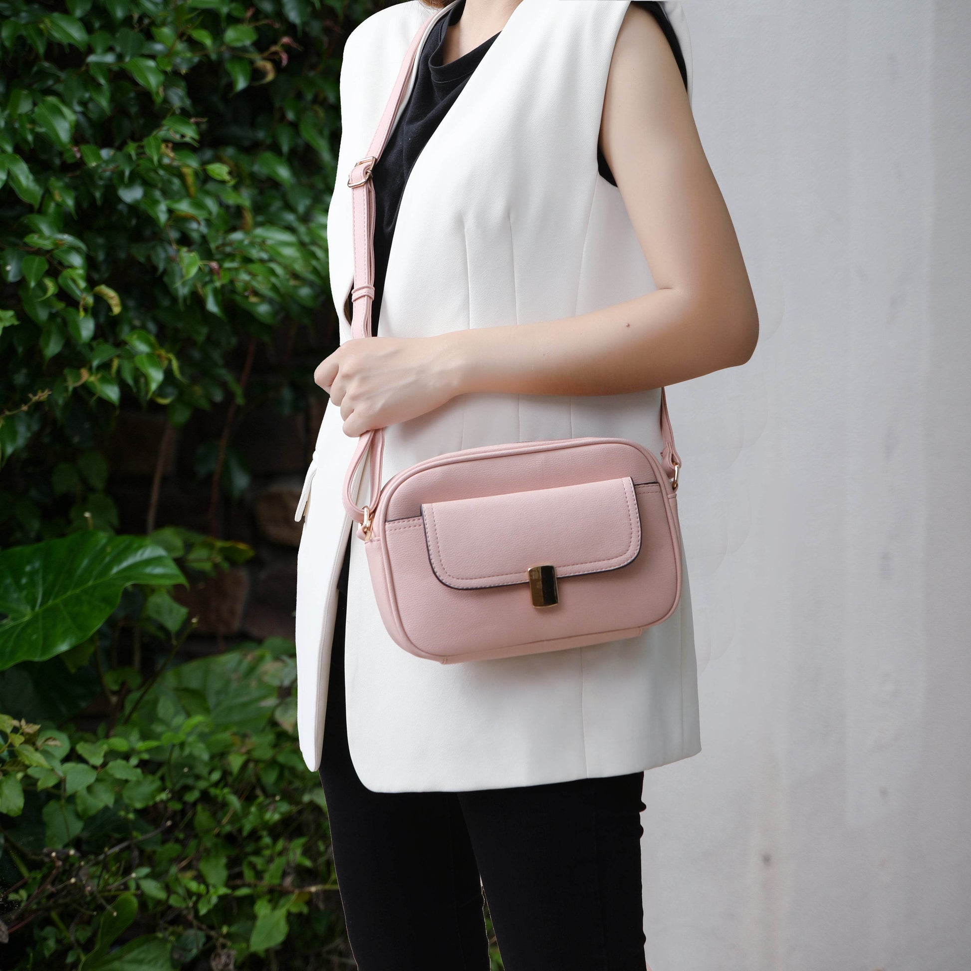 Michaela Vegan Leather Women Shoulder Bag - Dressect