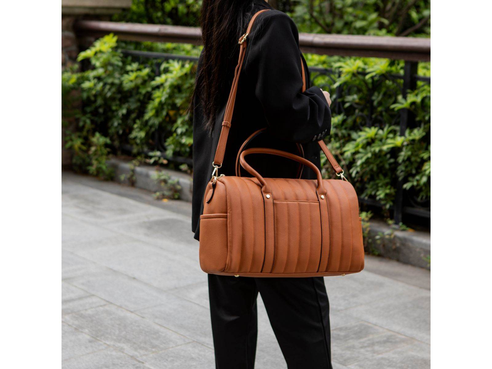 Luana Quilted Vegan Leather Women Duffle Bag - Dressect